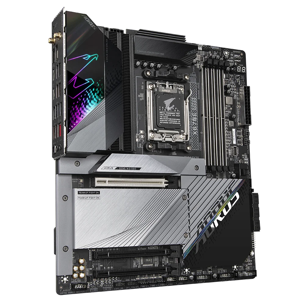 mainboard-gigabyte-x670e-aorus-master-182
