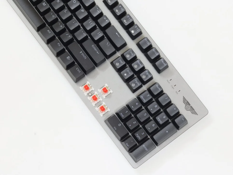 ban-phim-co-gaming-co-day-newmen-gm369-red-switch-7775